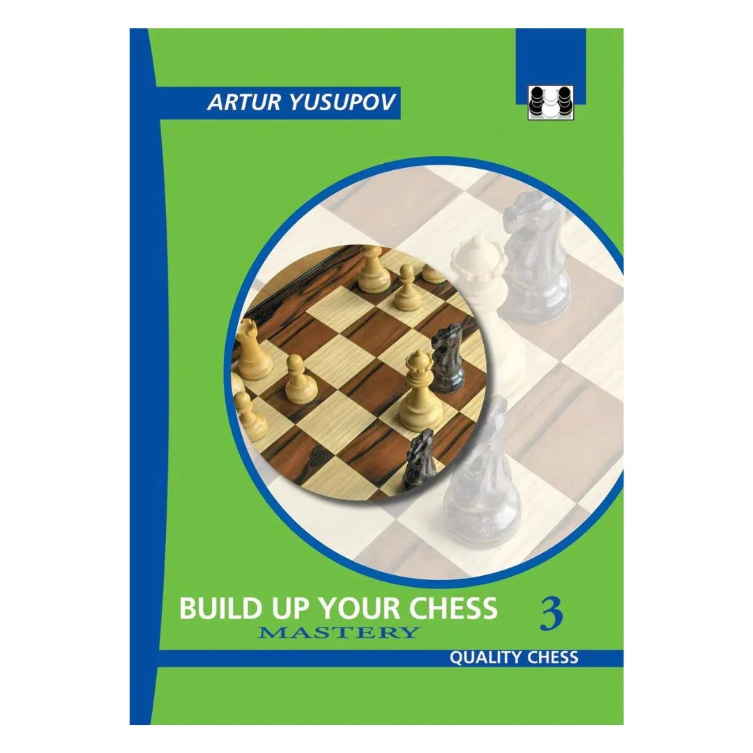 Schackbok Build Up Your Chess 3 med träschack och schackpjäser för premium schackspel.