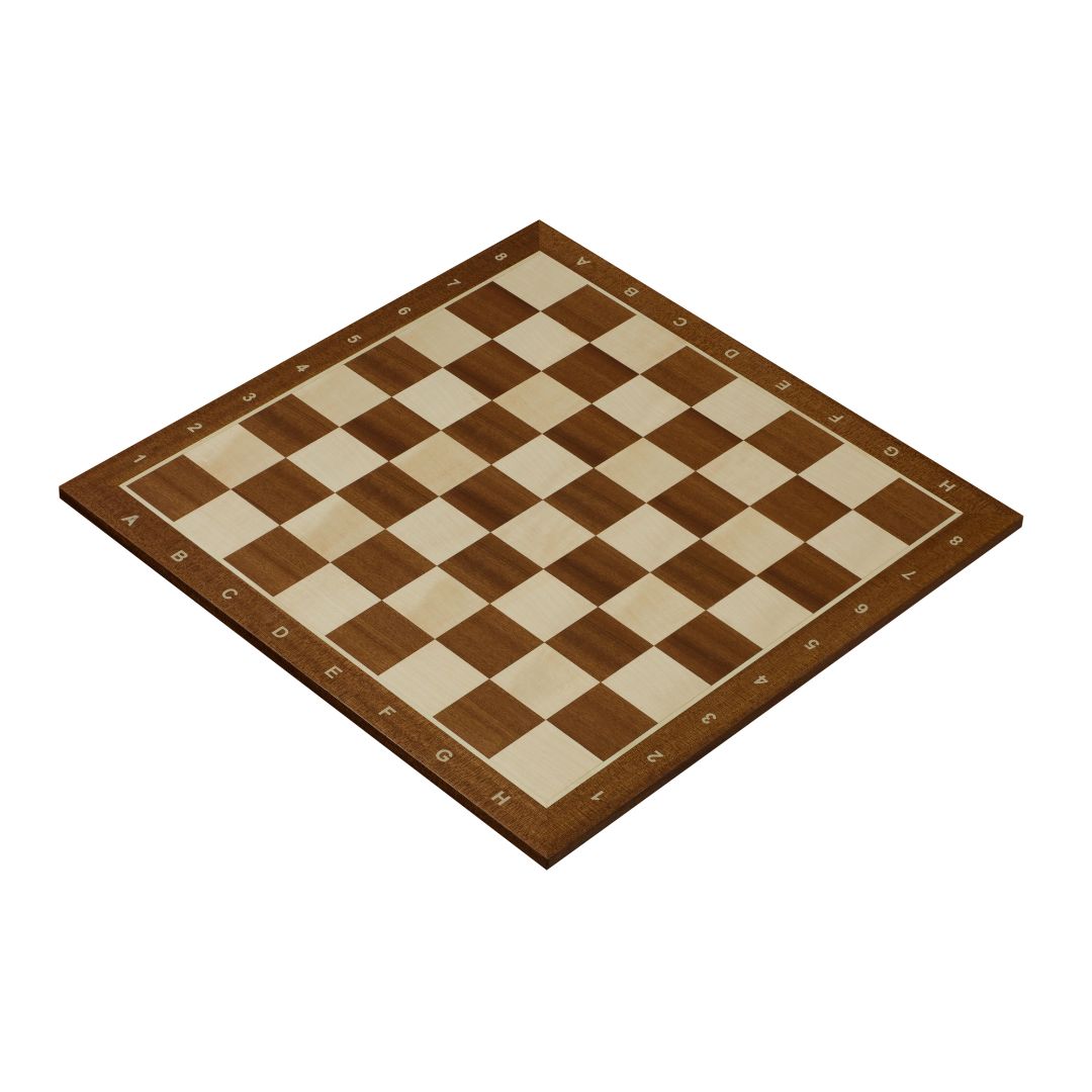 Schackbräde i mahogny med särskild uppmärksamhet på detaljerna, så schackbrädet står knivskarpt