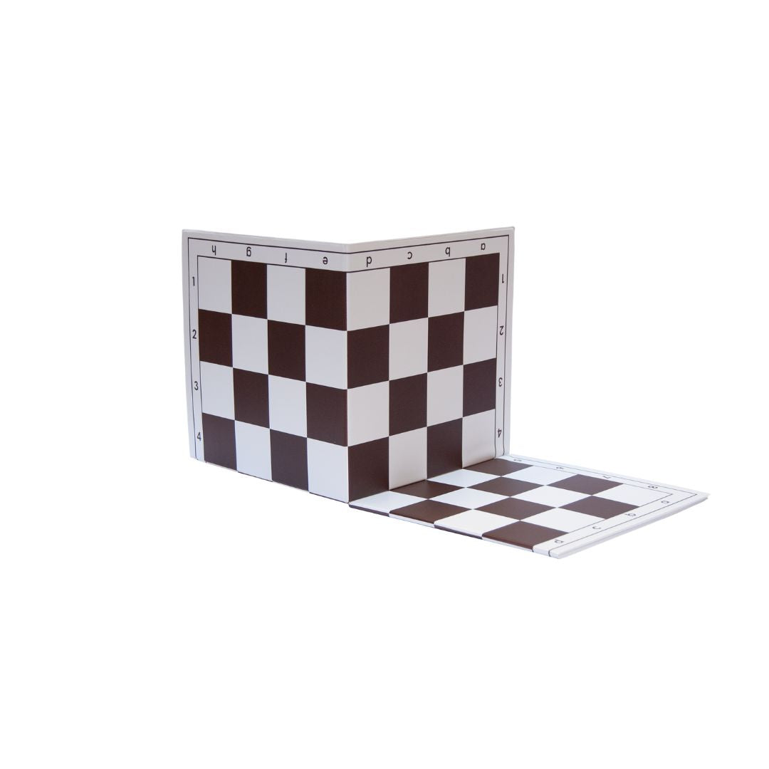 Danska Scholastic Chess hopfällbart schackbräde med 4-faldig design som enkelt ryms i en resväska eller väska för resor