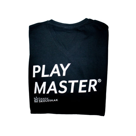 Svart PLAYMASTER® T-shirt för barn med vit text, mjuk och hållbar bomull, perfekt för schackspel och klubbar.
