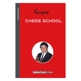 Röd schackbok med titeln Karpov Chess School med ett foto av schackvärldsmästaren Anatoly Karpov på omslaget och Millennium Chess under.