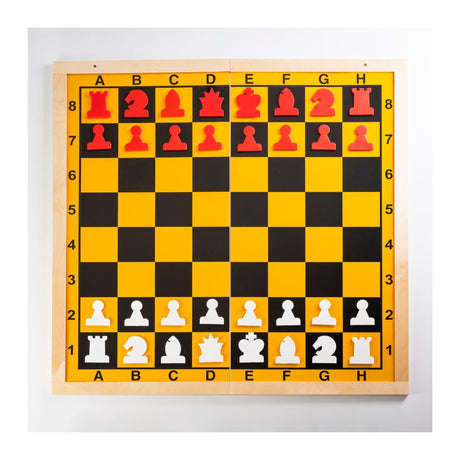 Stort demobræt i klare gule og sorte farver med en træramme og tilhørende brikker i rød og hvid så man kan fremvise partier eller undervise i skoleskak